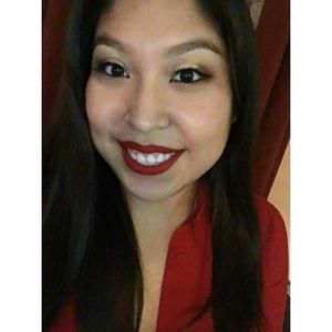 Meet your Posher, Nathaly